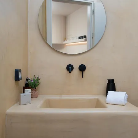 White Orchid Boutique Aparthotel