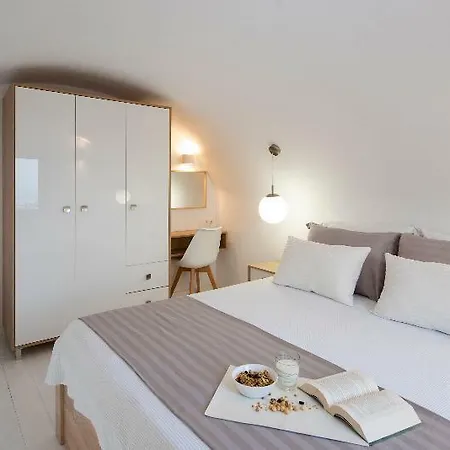 White Orchid Boutique Aparthotel Mesariá