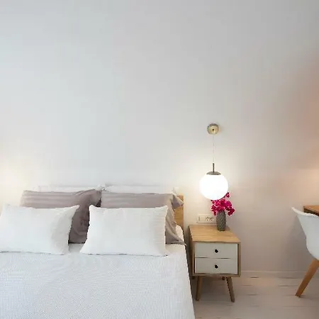 White Orchid Boutique