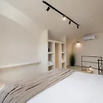 White Orchid Boutique 아파트호텔 메사리아