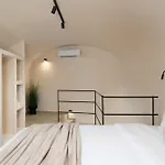 White Orchid Boutique 4*